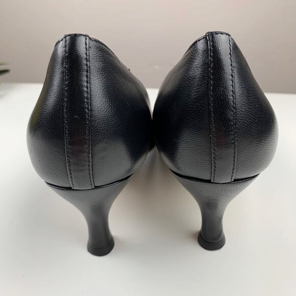 SAS Black Women's Heels - Picture 9 of 11